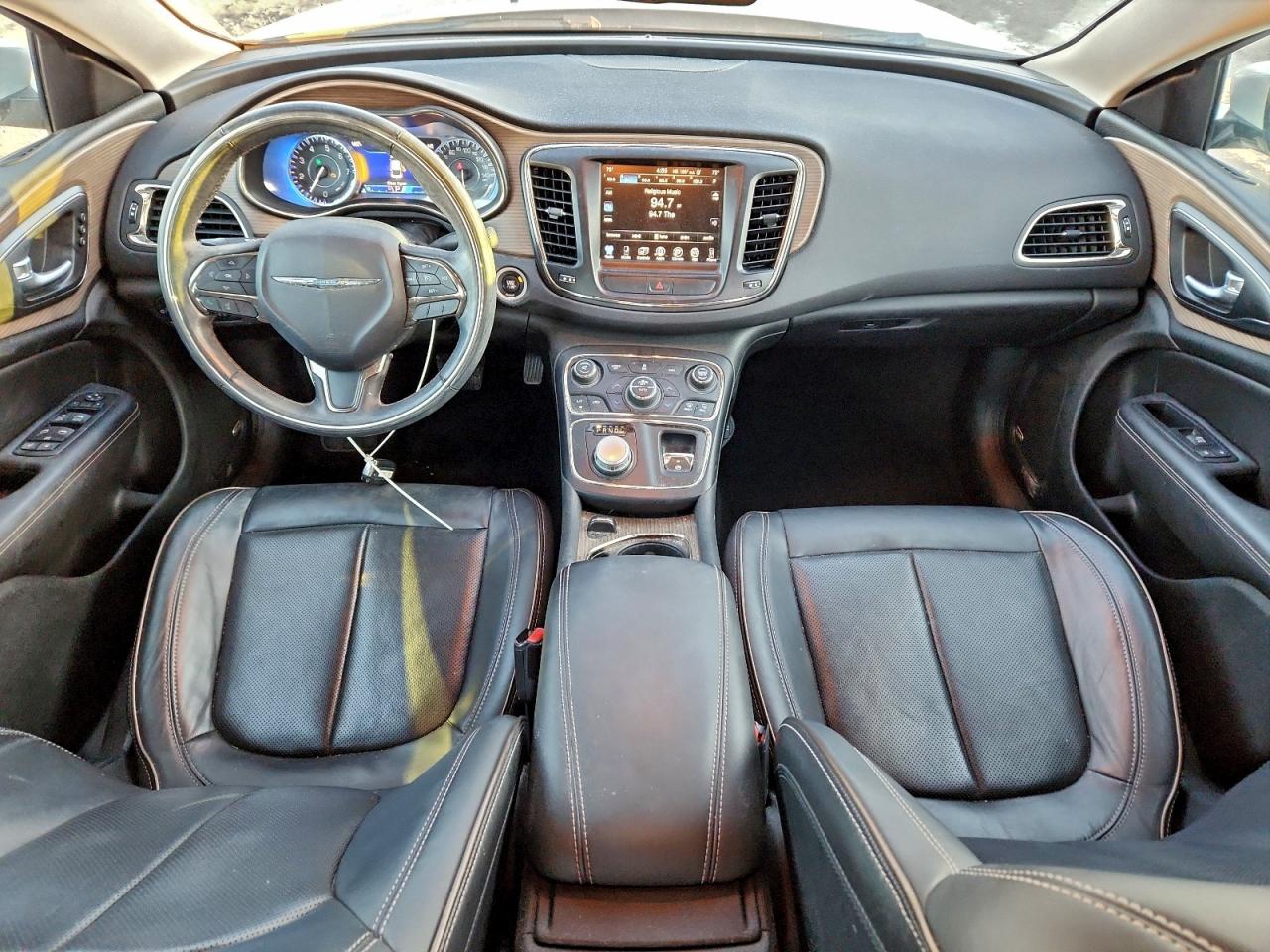 2015 CHRYSLER 200 C photo 8