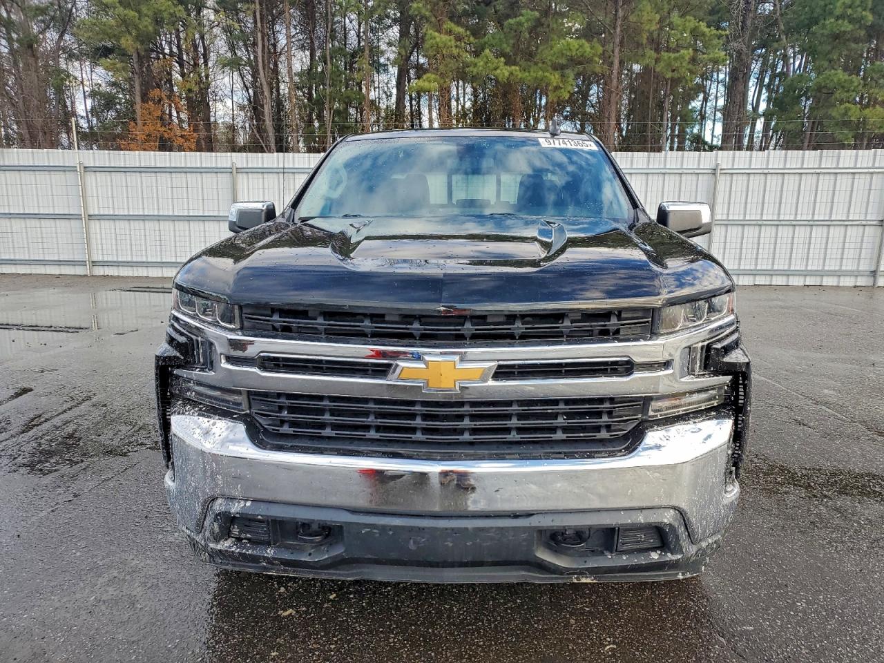 2020 CHEVROLET SILVERADO K1500 LT photo 5