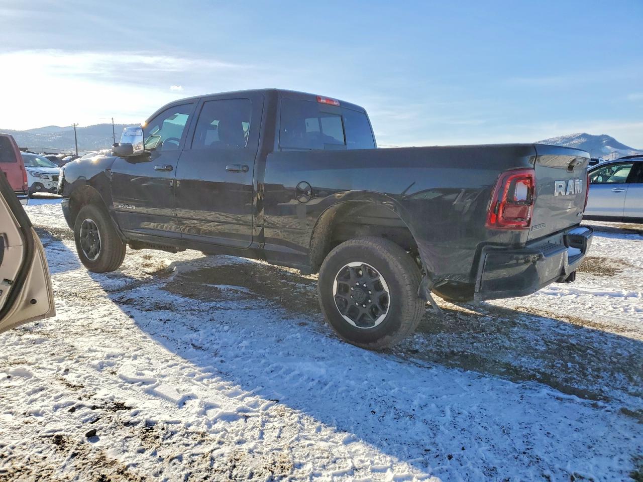 2025 RAM 2500 LARAMIE photo 3