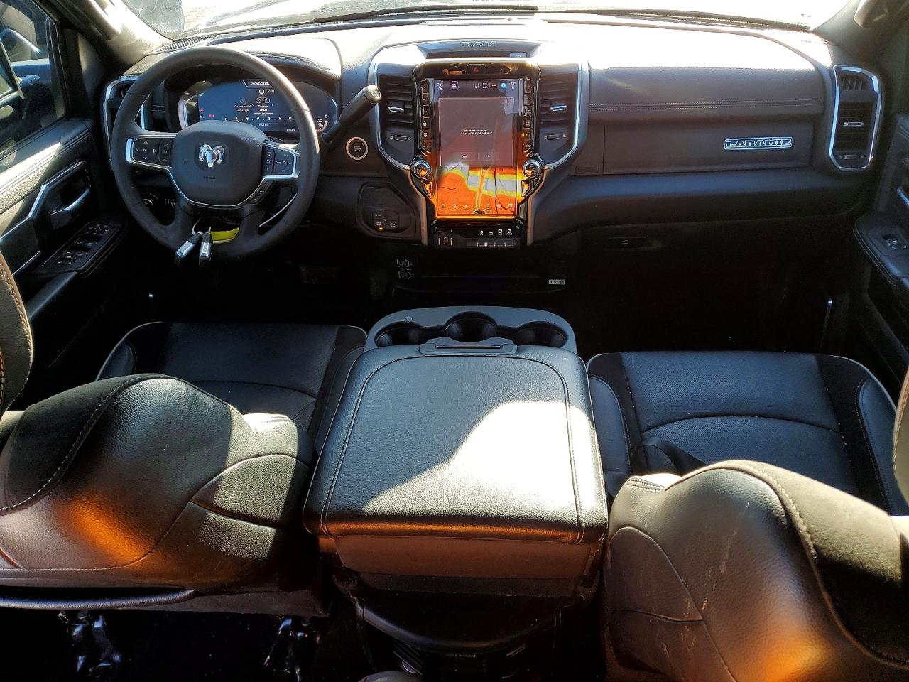 2025 RAM 2500 LARAMIE photo 15