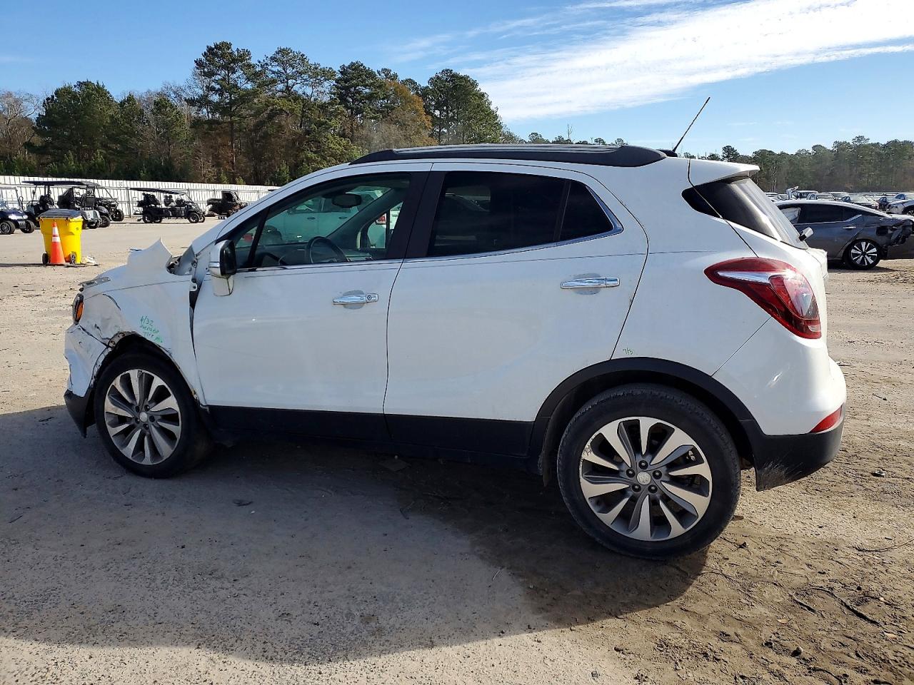 2019 BUICK ENCORE PREFERRED photo 3