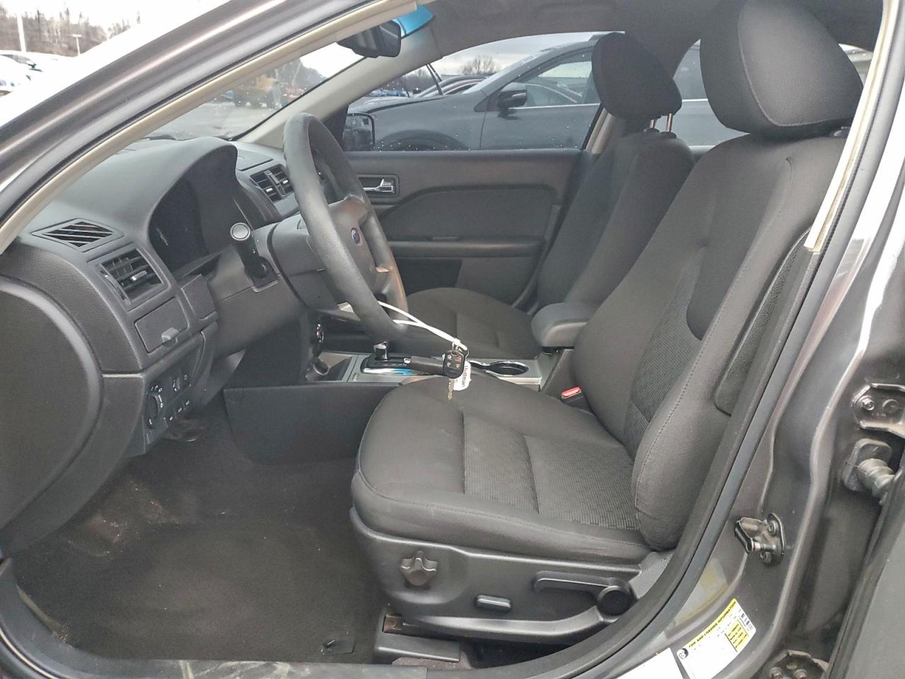 2010 FORD FUSION SE photo 7