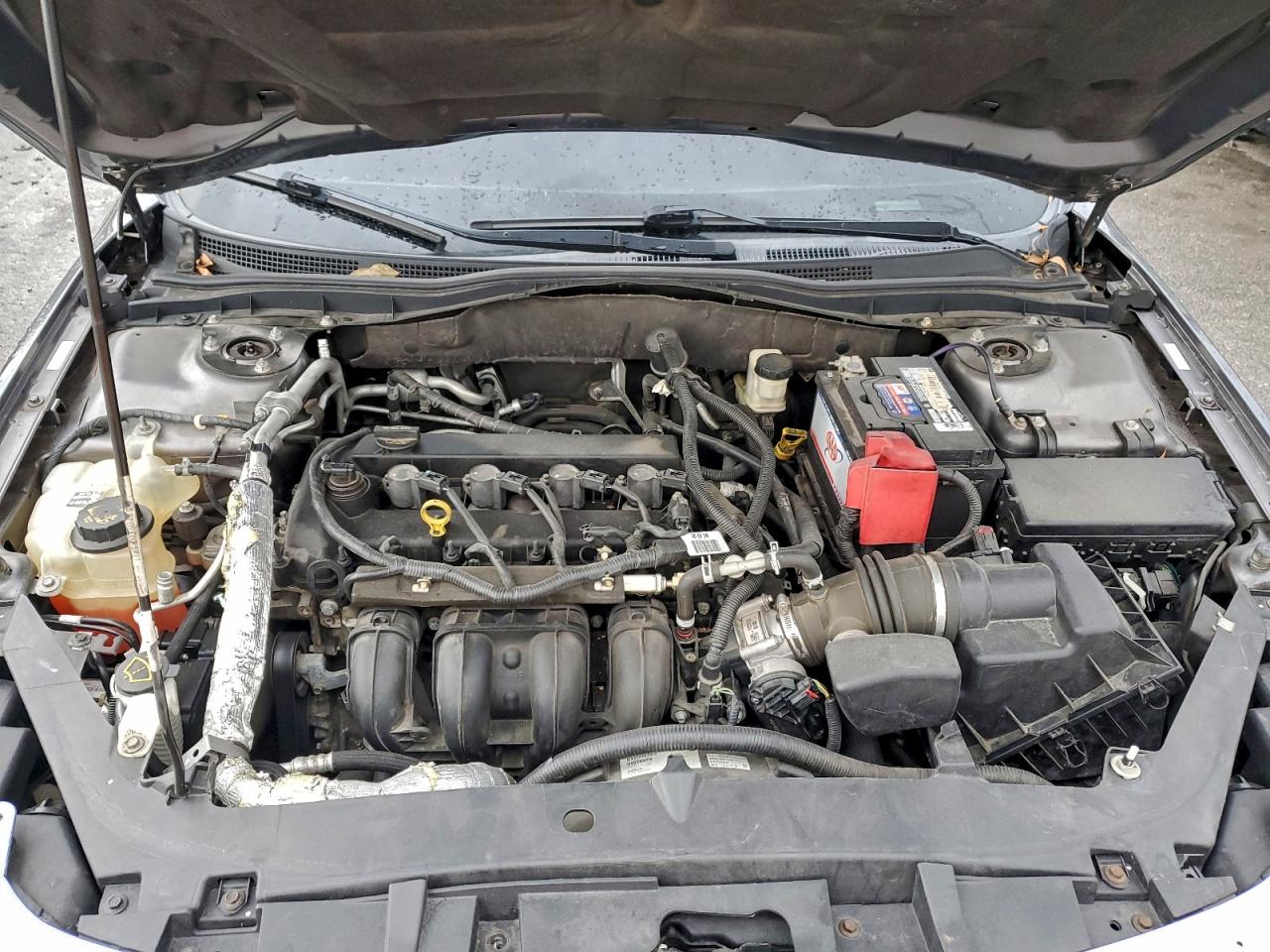 2010 FORD FUSION SE photo 11