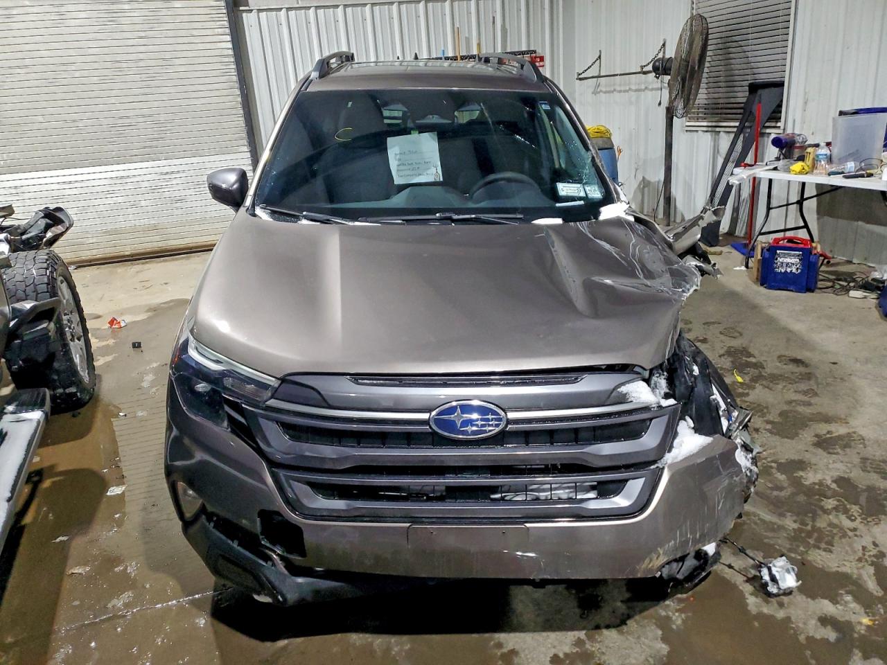 2025 SUBARU FORESTER PREMIUM photo 5