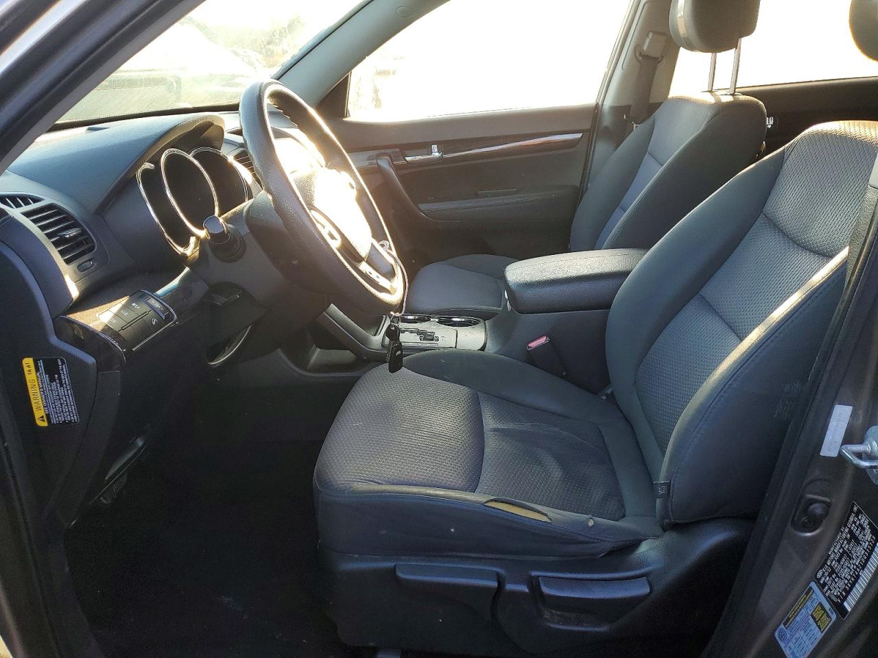 2013 KIA SORENTO LX photo 7