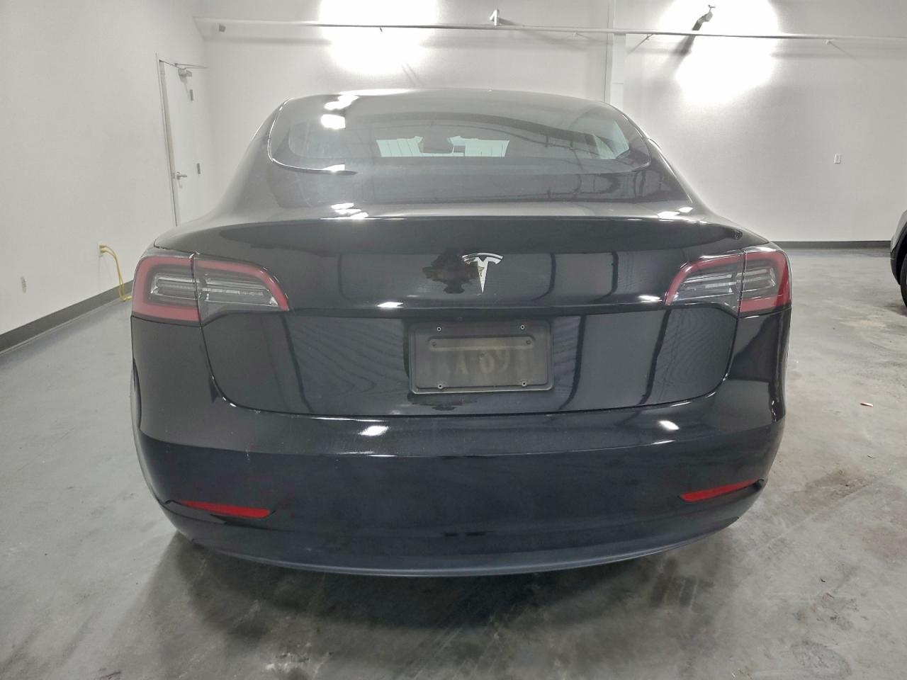 2022 TESLA MODEL 3 photo 6