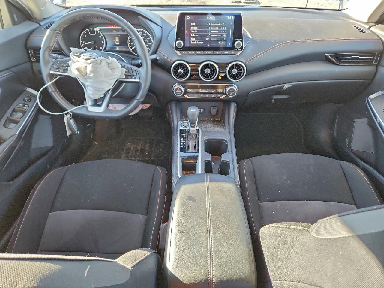 2022 NISSAN SENTRA SR photo 8