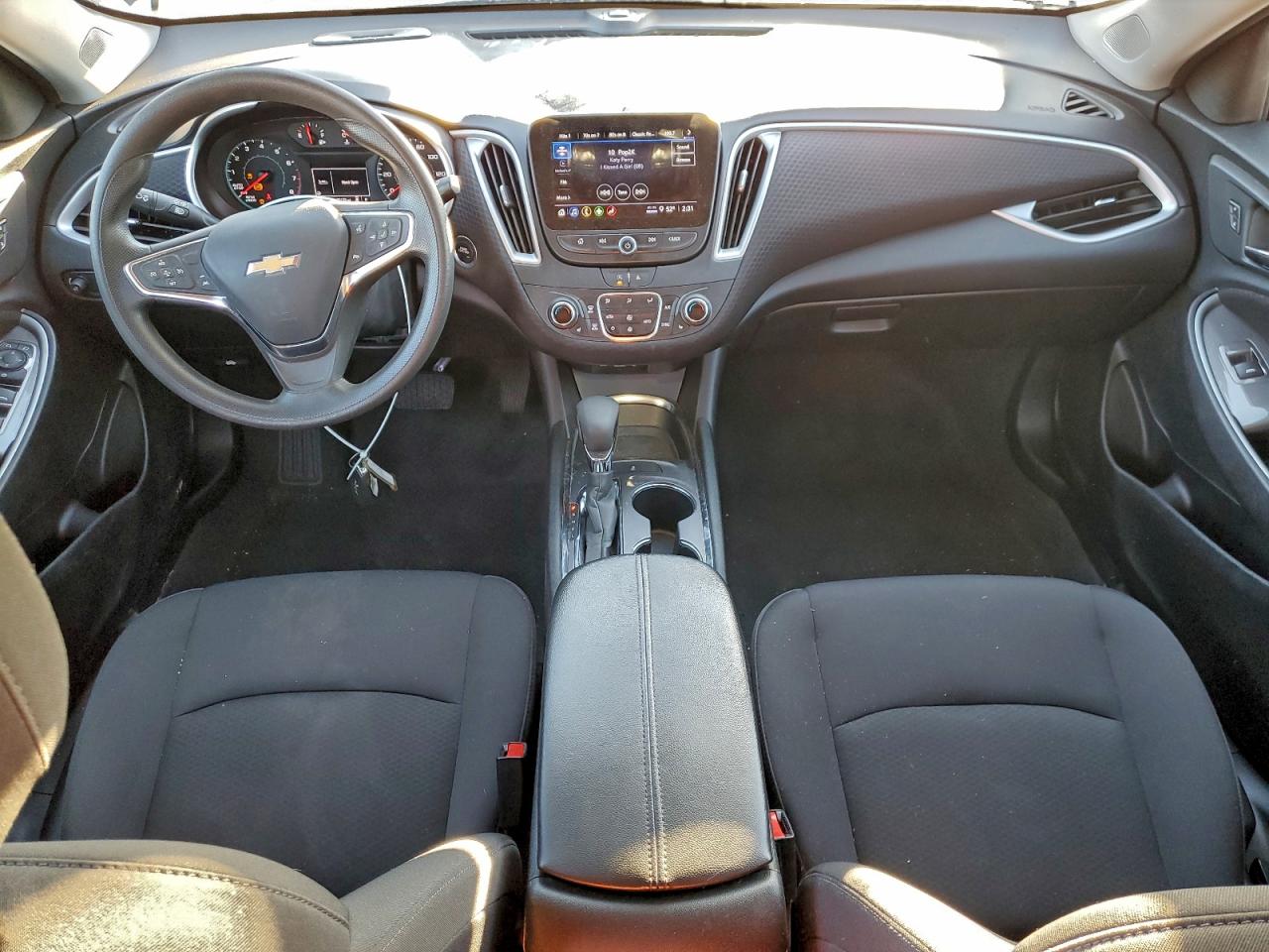 2023 CHEVROLET MALIBU LT photo 8