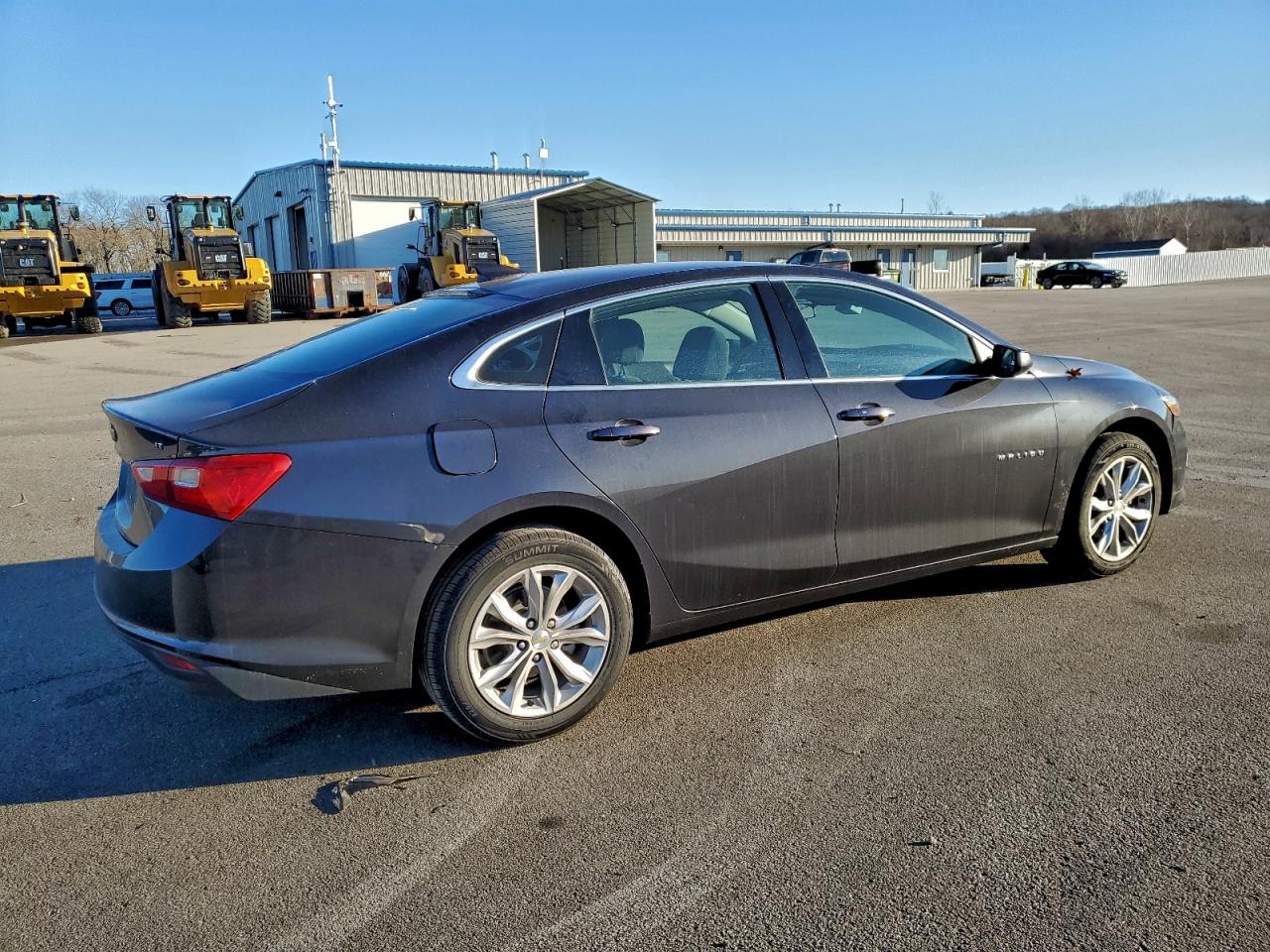 2023 CHEVROLET MALIBU LT photo 3