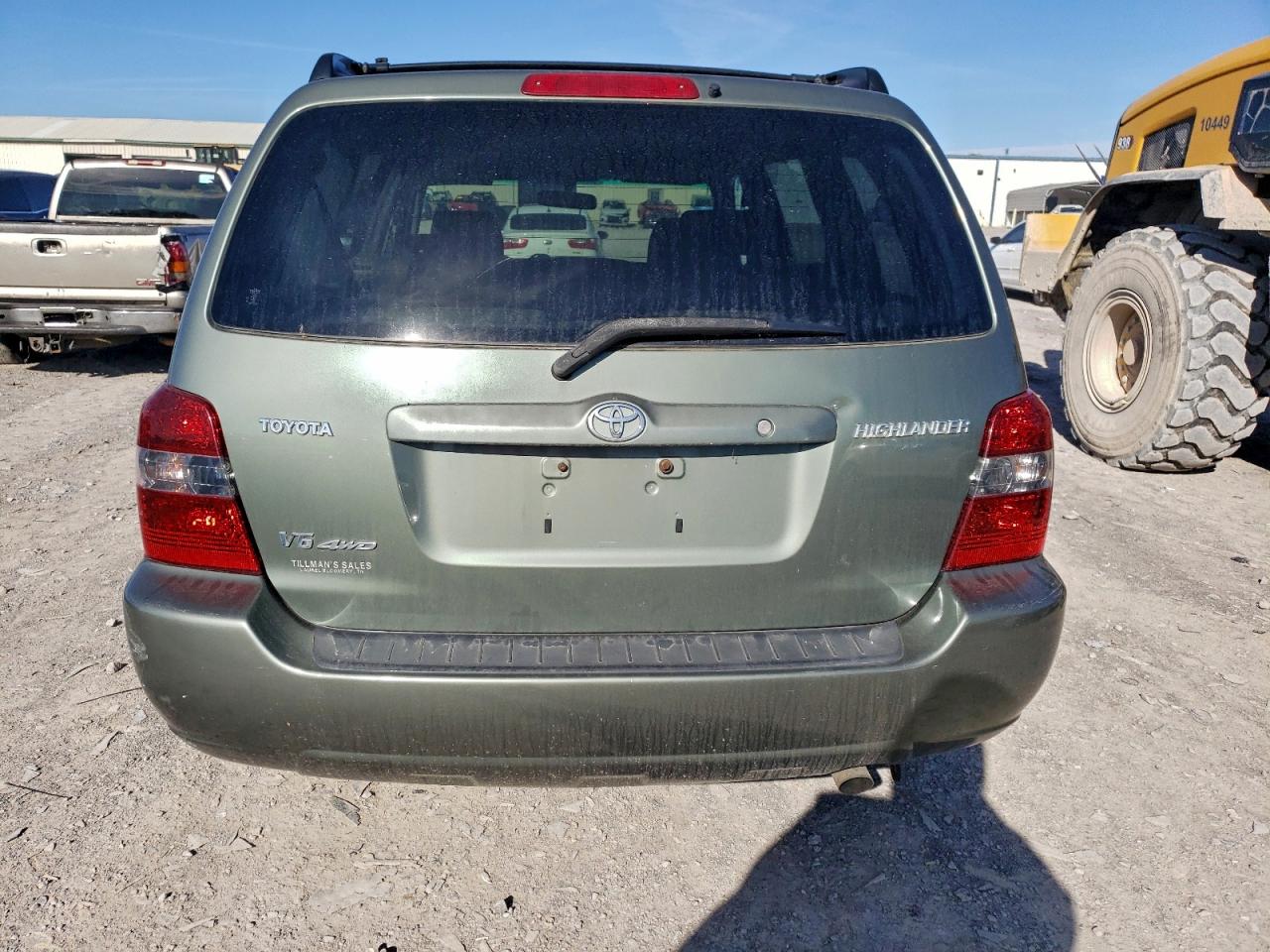 2004 TOYOTA HIGHLANDER photo 16