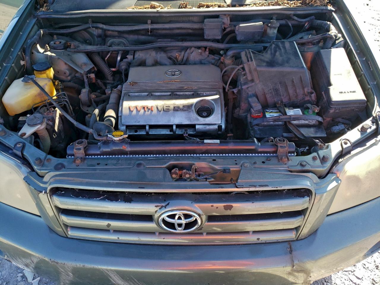 2004 TOYOTA HIGHLANDER photo 34
