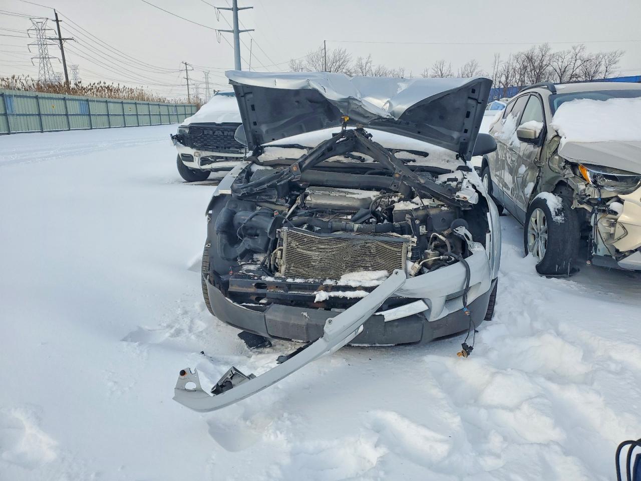 2004 SATURN VUE photo 5