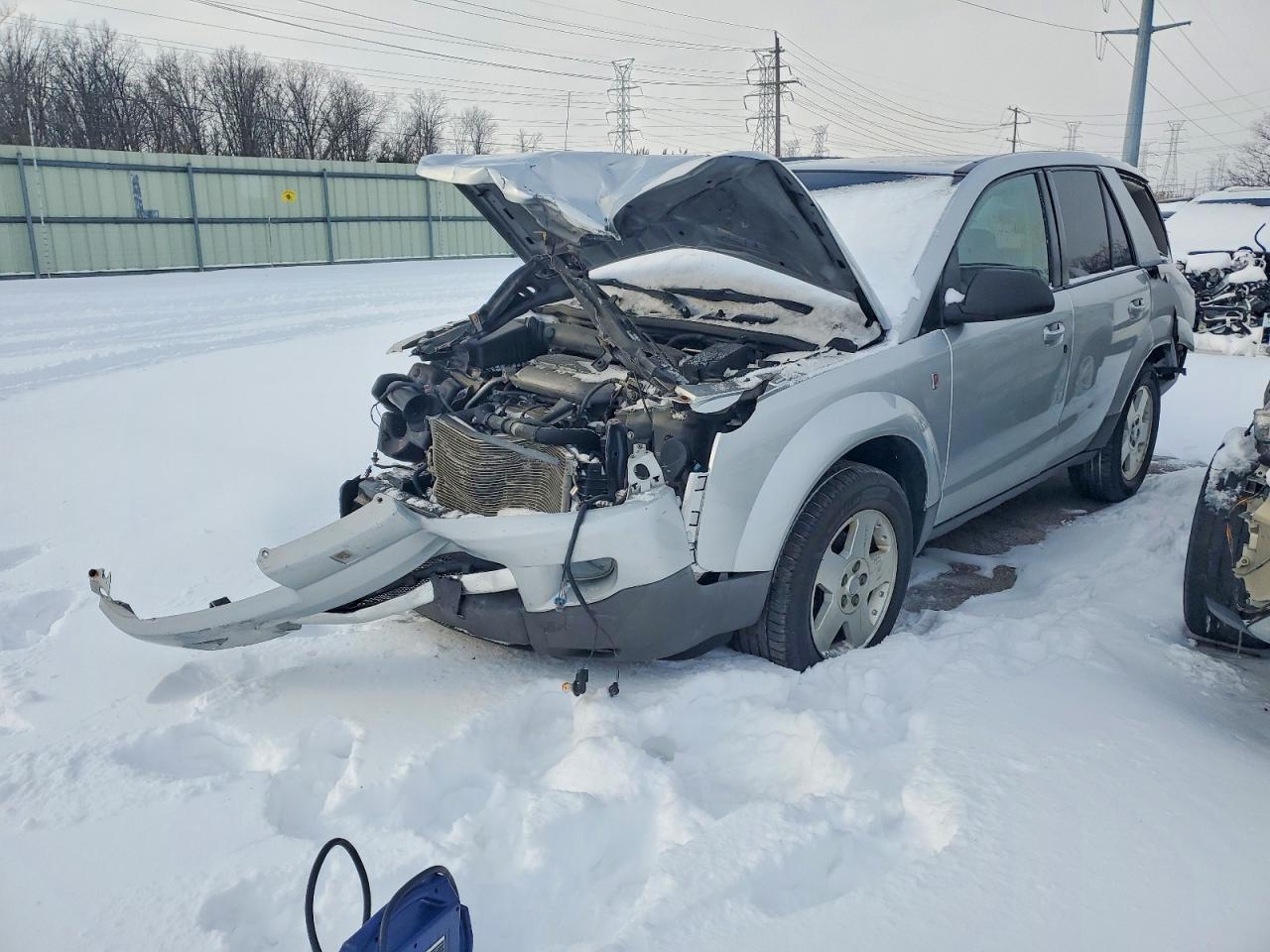 2004 SATURN VUE