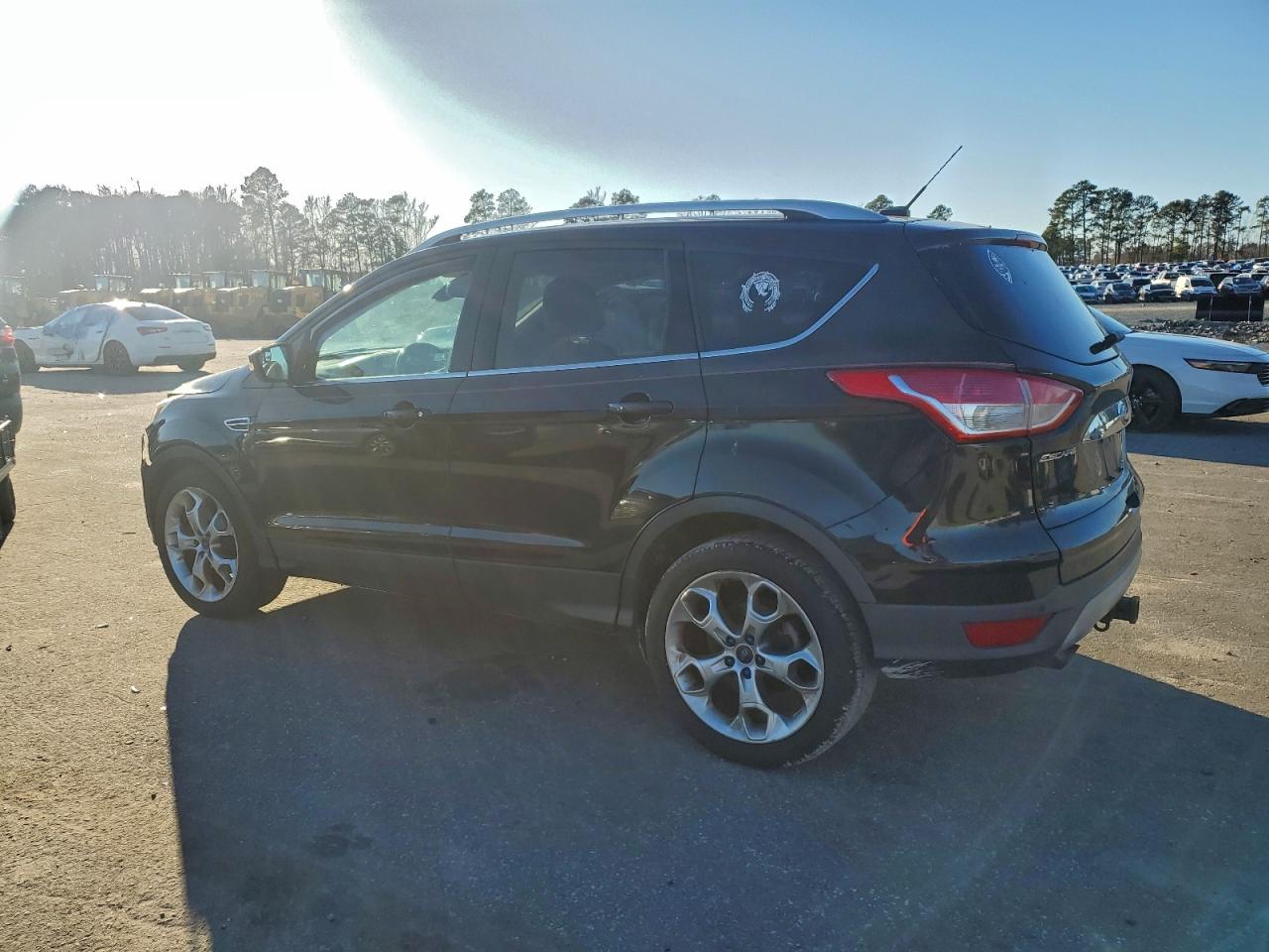 2015 FORD ESCAPE TITANIUM photo 2
