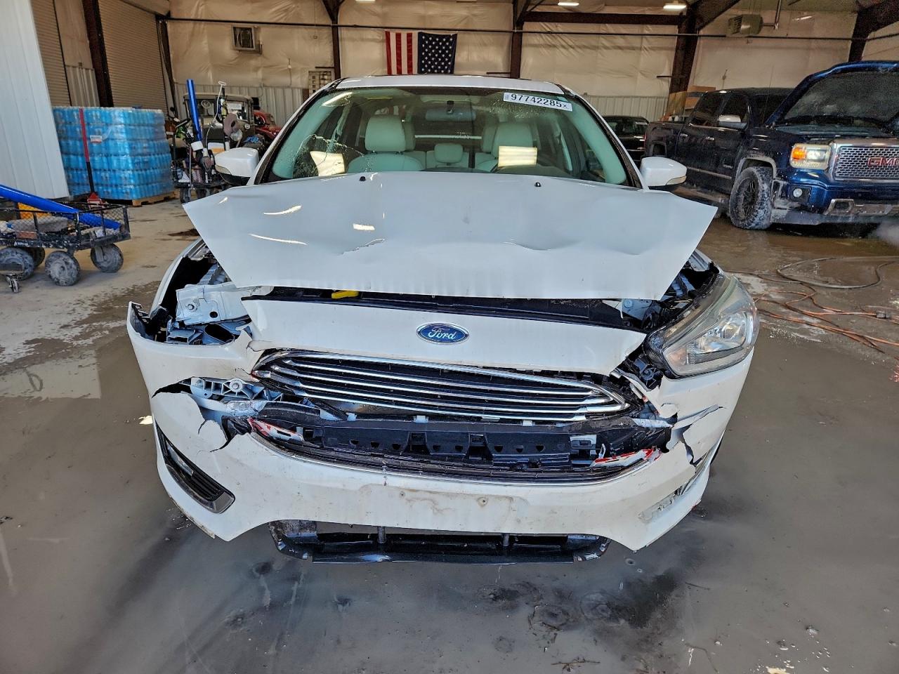 2017 FORD FOCUS TITANIUM photo 5