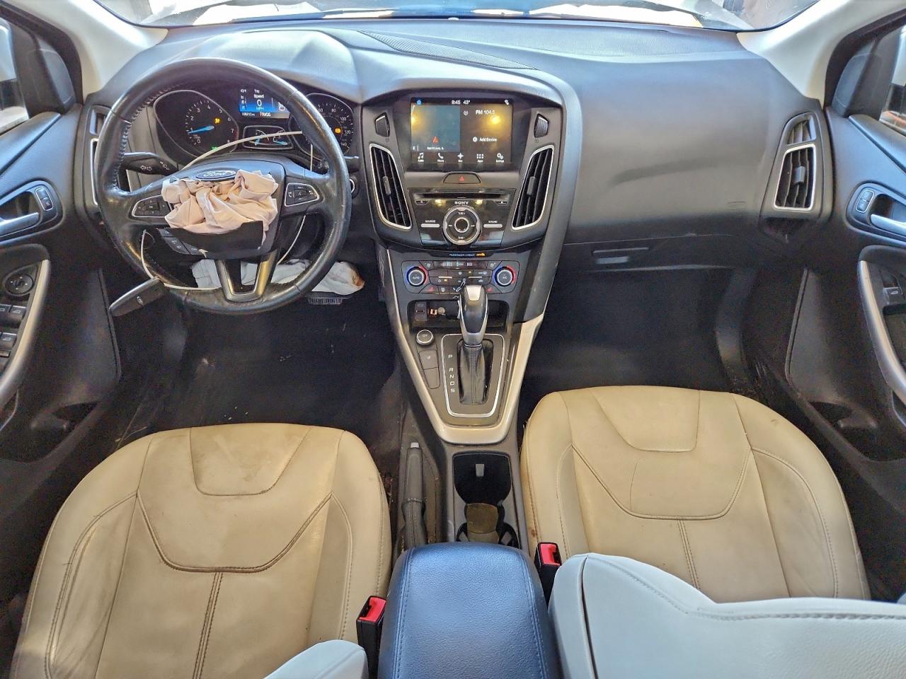 2017 FORD FOCUS TITANIUM photo 8