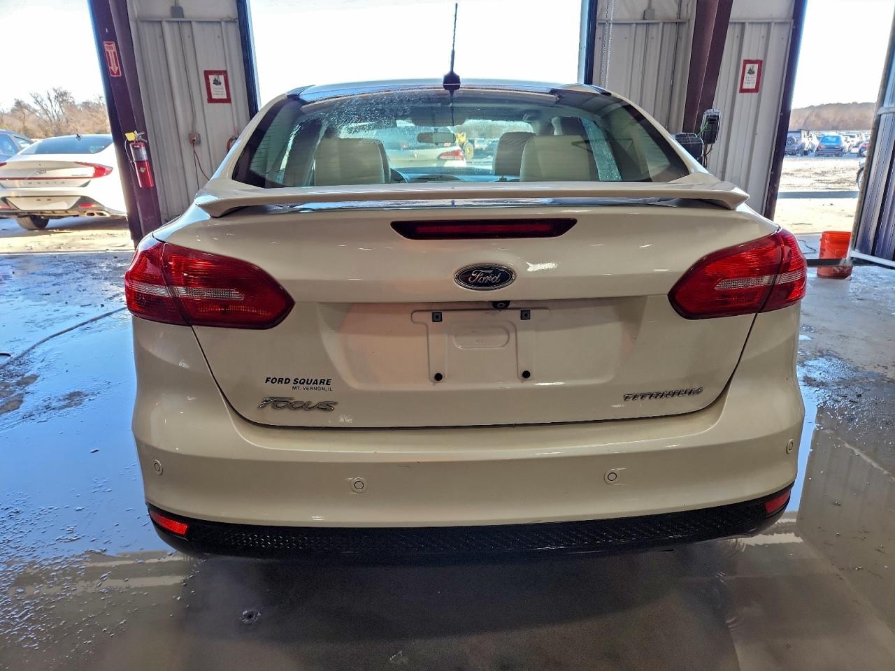 2017 FORD FOCUS TITANIUM photo 6