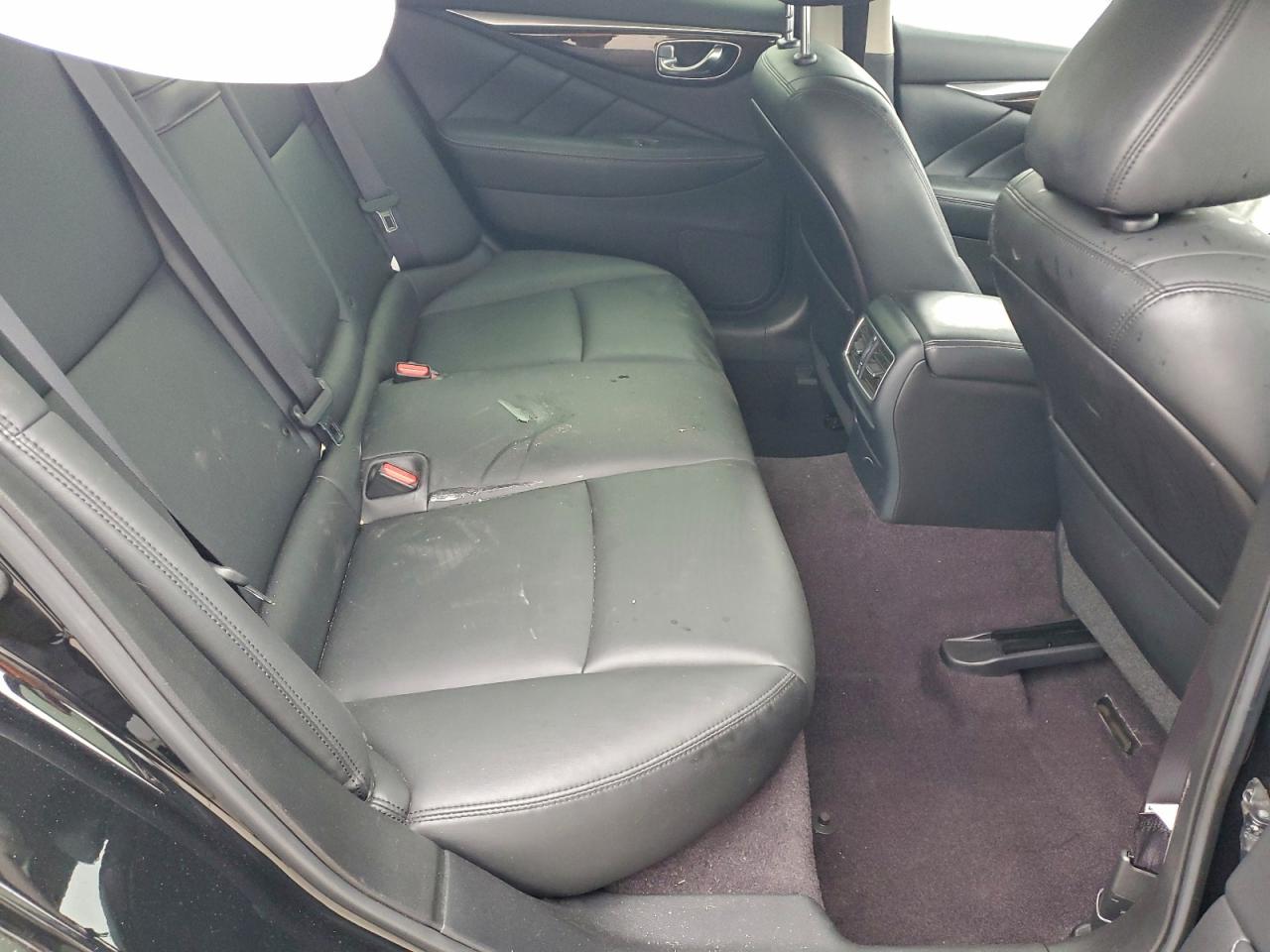 2018 INFINITI Q50 PURE photo 19