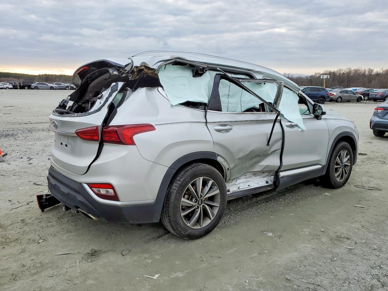 2019 HYUNDAI SANTA FE SEL photo 3
