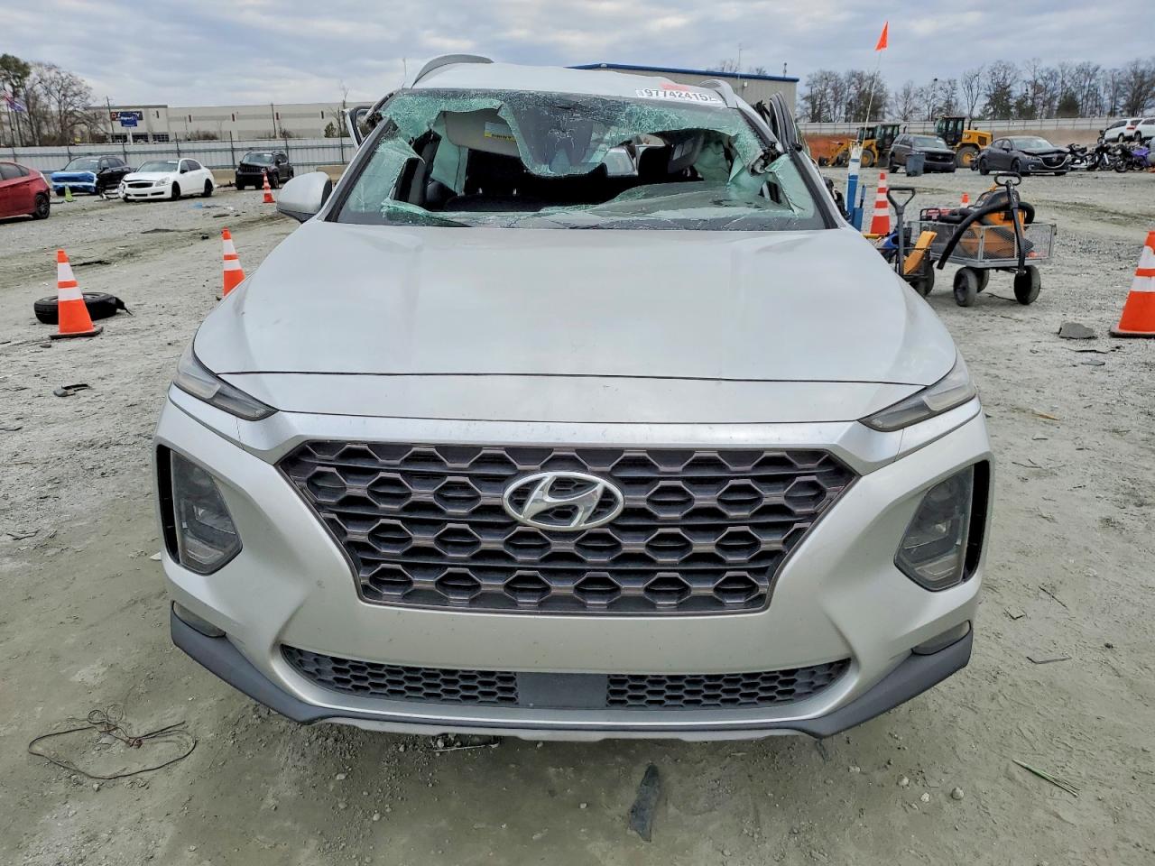 2019 HYUNDAI SANTA FE SEL photo 5