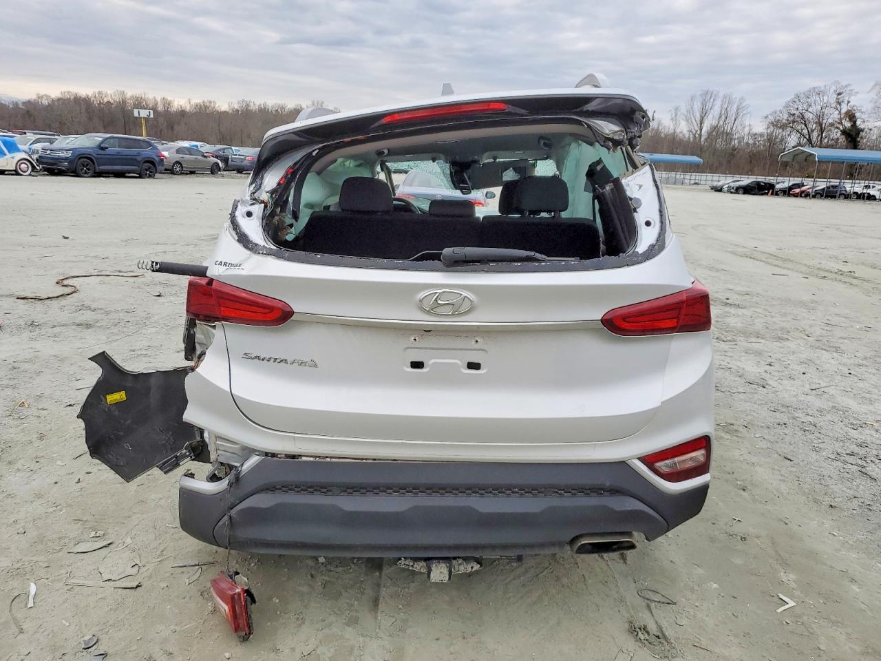 2019 HYUNDAI SANTA FE SEL photo 6