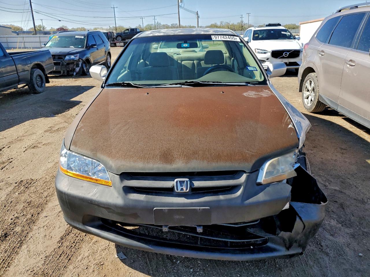 1999 HONDA ACCORD LX photo 5