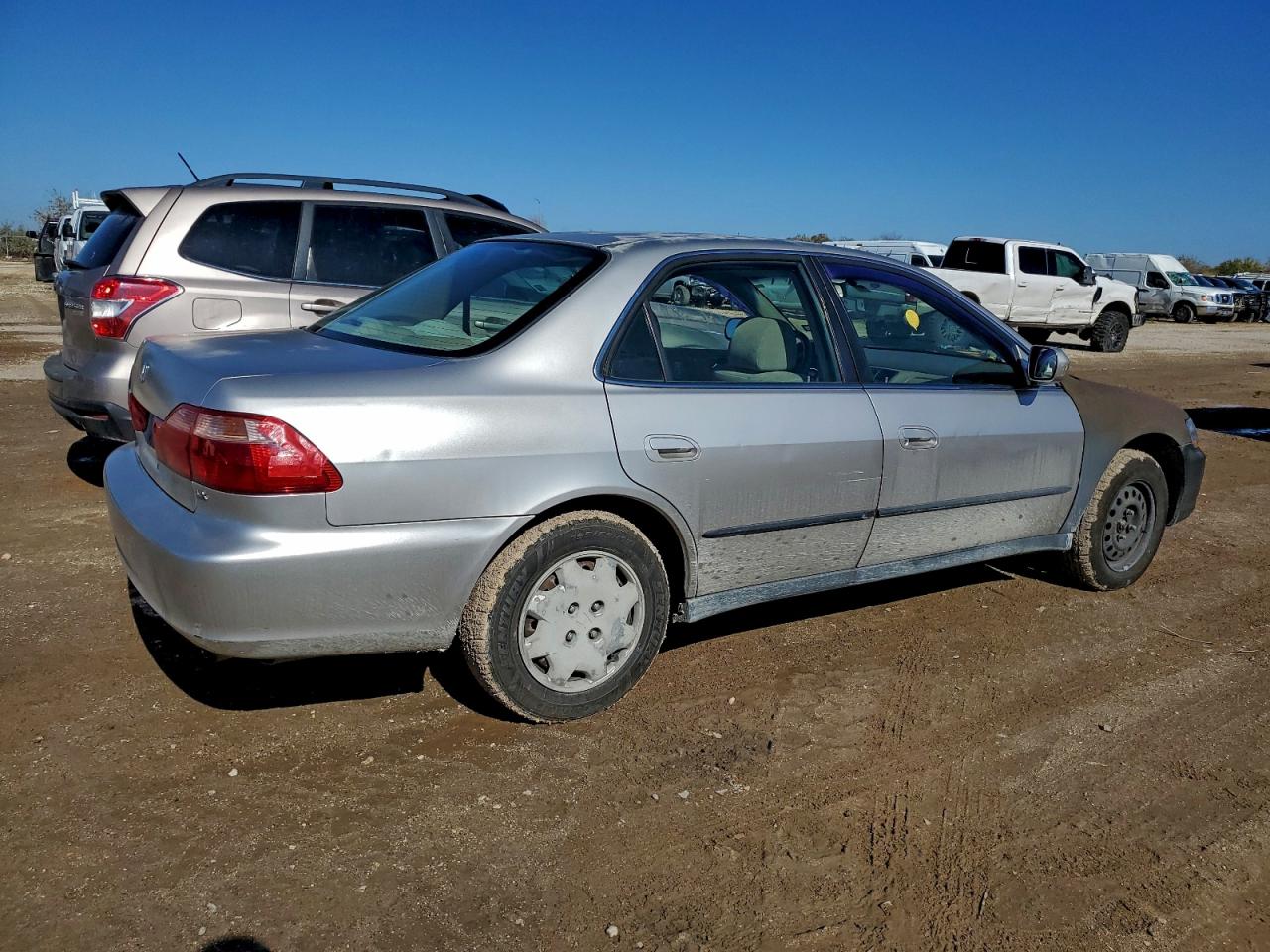 1999 HONDA ACCORD LX photo 3