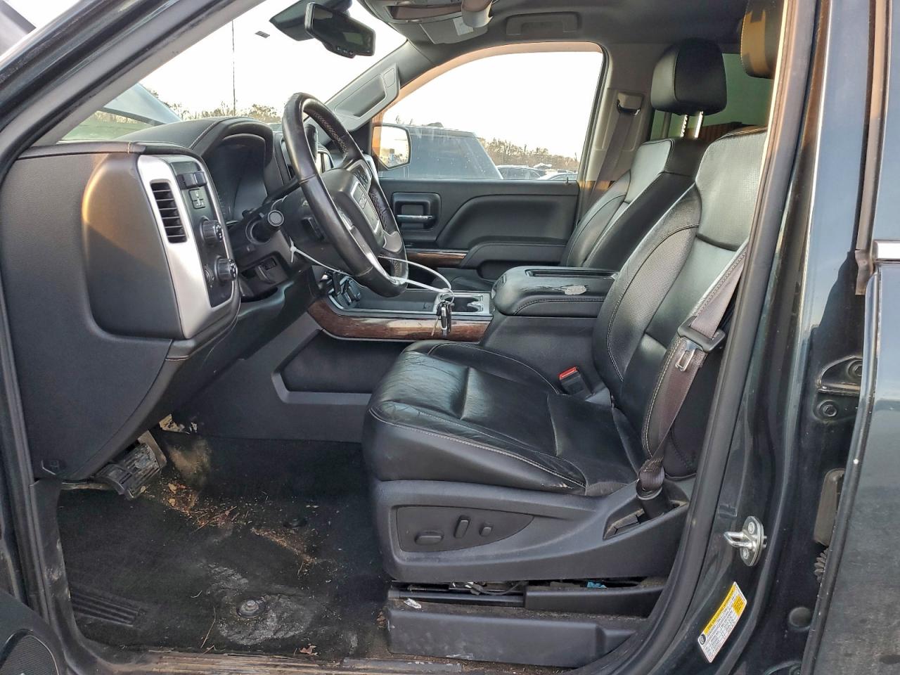 2017 GMC SIERRA K1500 SLT photo 7