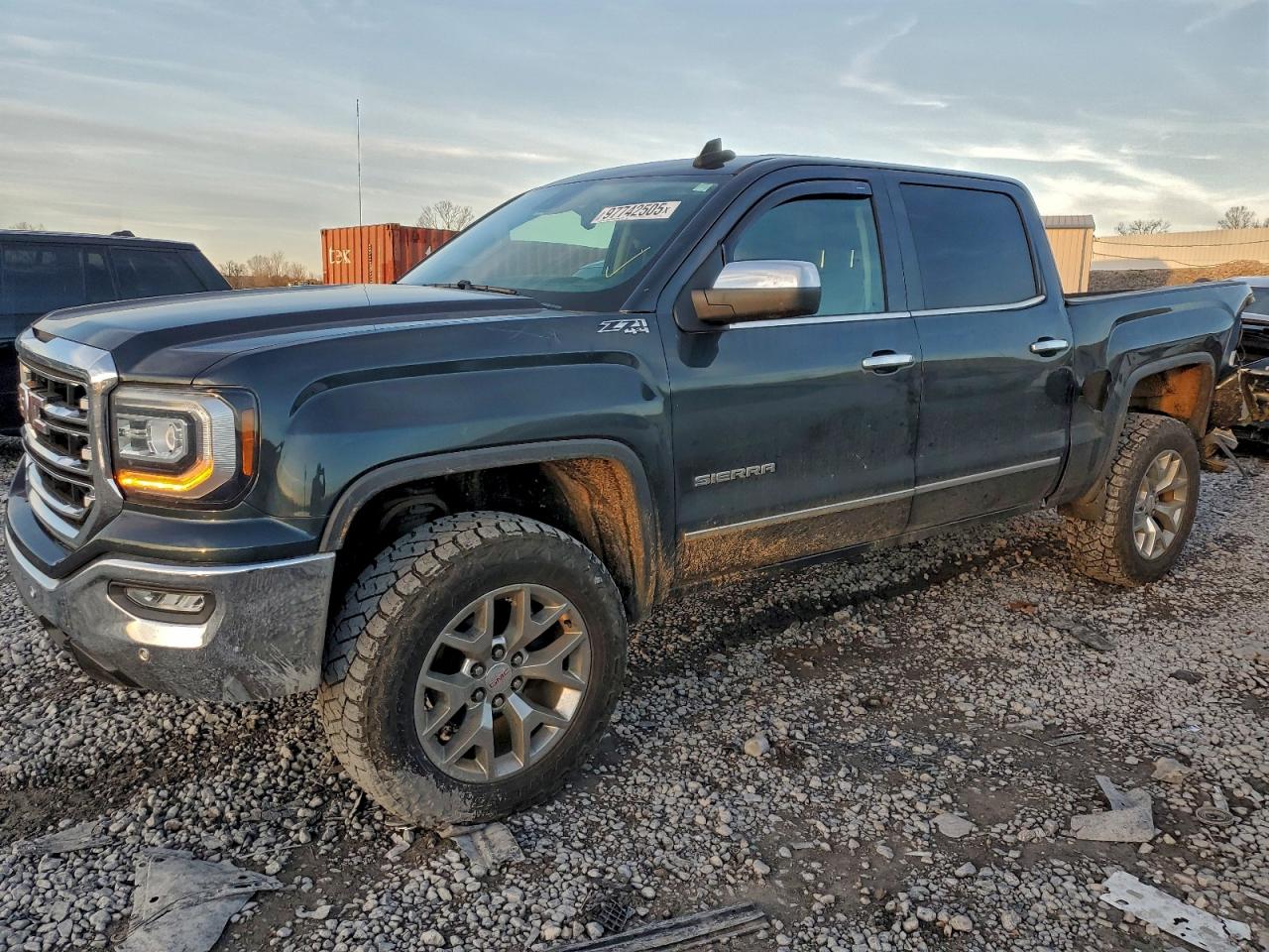 2017 GMC SIERRA