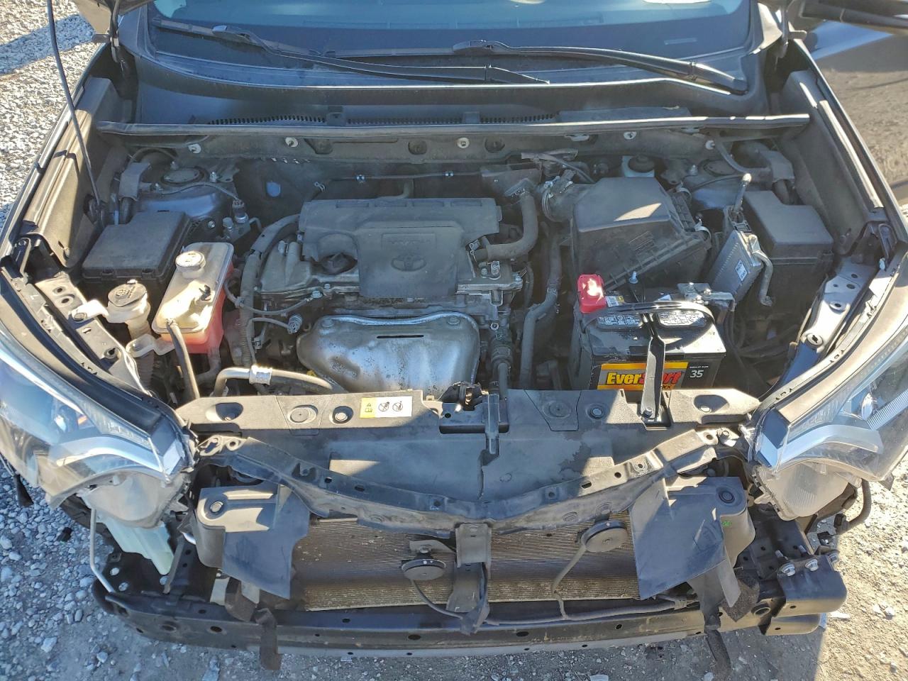 2017 TOYOTA RAV4 XLE photo 12