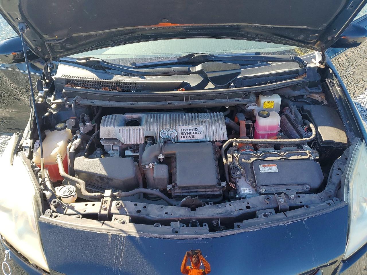2013 TOYOTA PRIUS photo 11