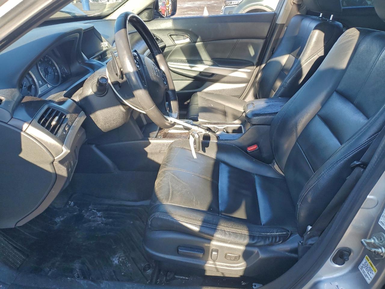 2014 HONDA CROSSTOUR EXL photo 7