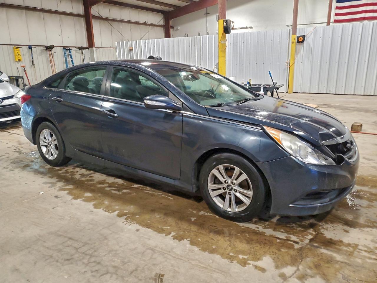 2014 HYUNDAI SONATA GLS photo 4