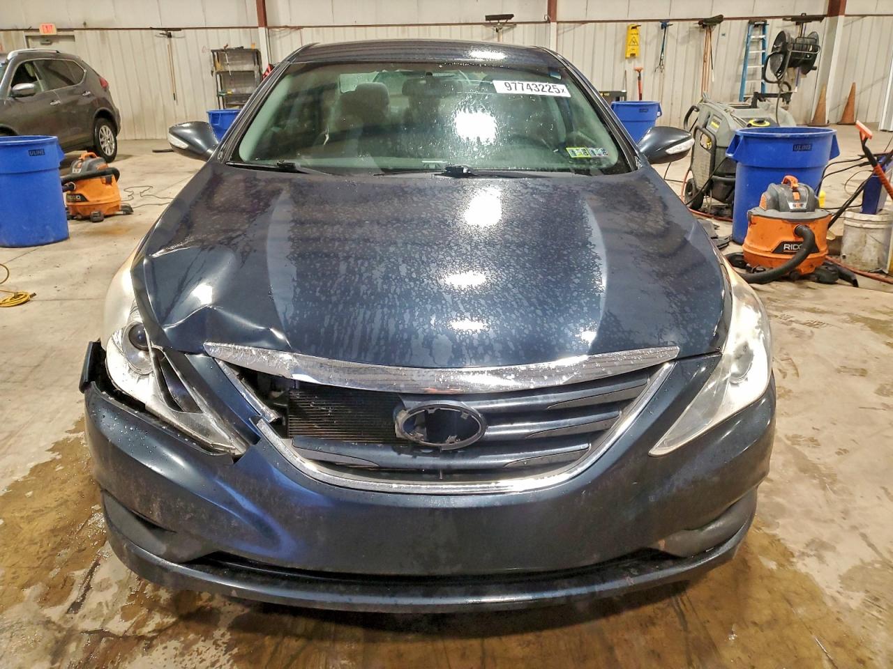 2014 HYUNDAI SONATA GLS photo 5
