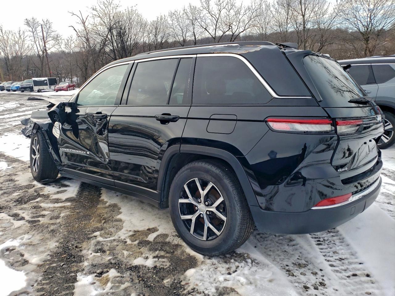 2024 JEEP GRAND CHEROKEE LIMITED photo 2