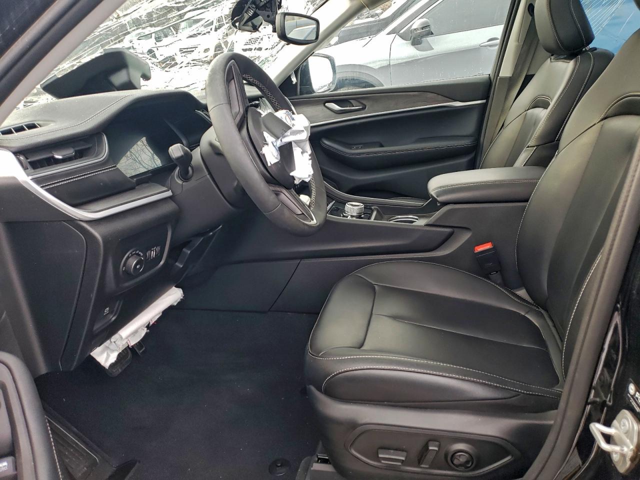 2024 JEEP GRAND CHEROKEE LIMITED photo 7