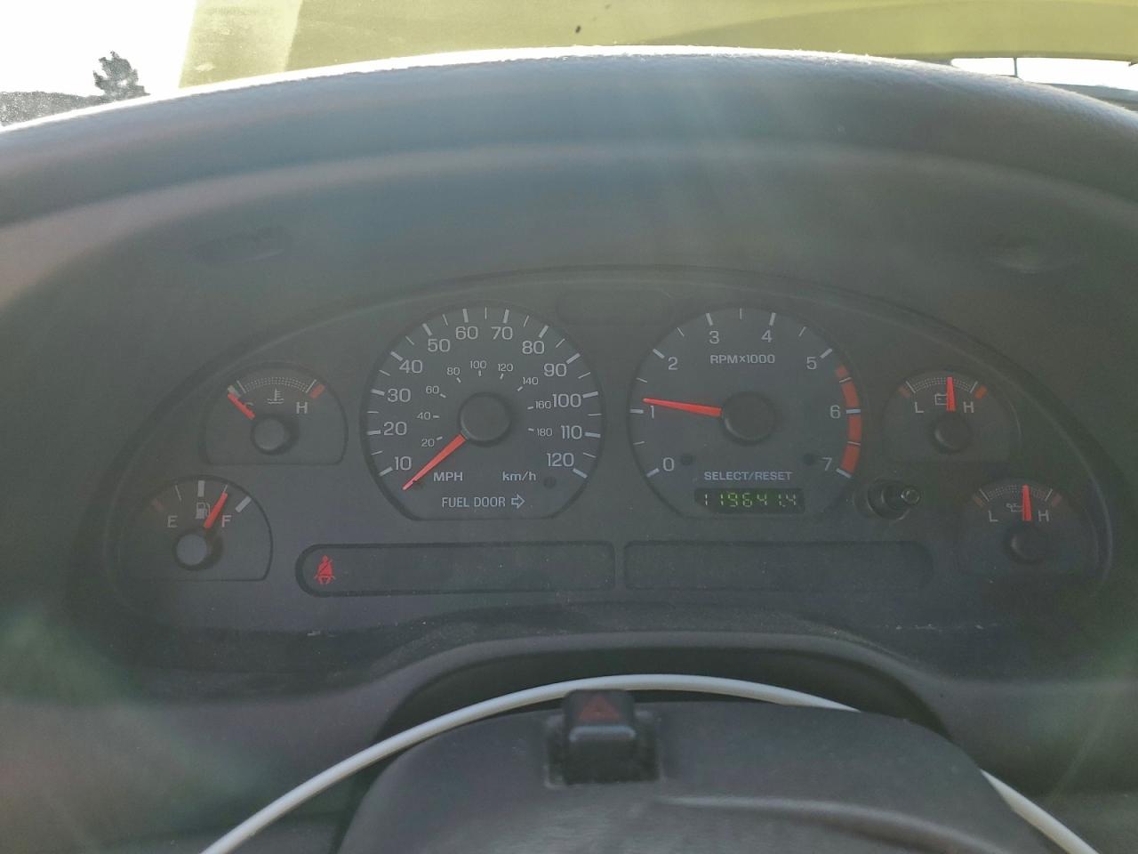 2003 FORD MUSTANG photo 9