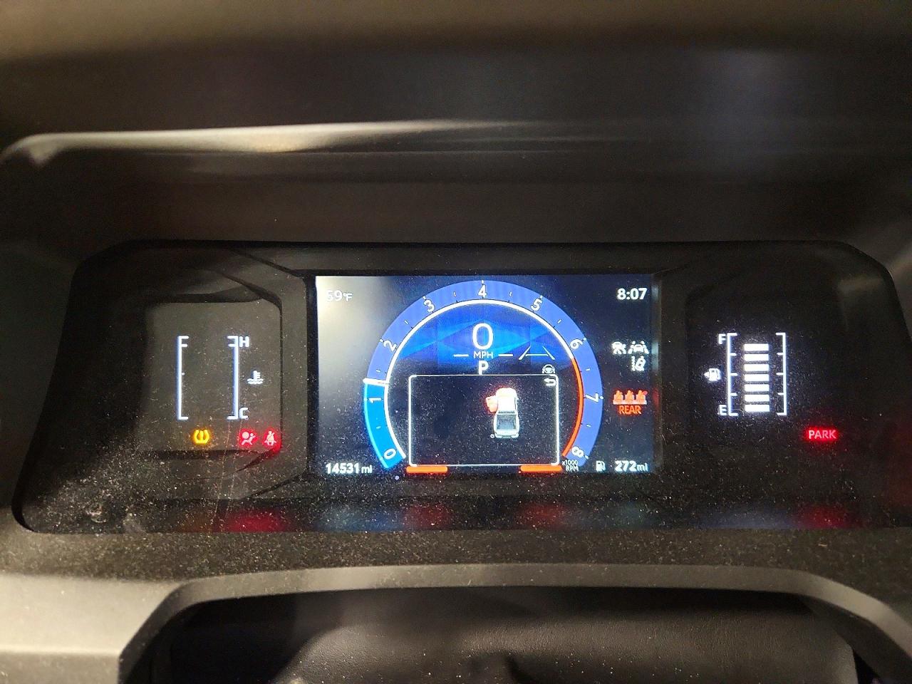 2025 TOYOTA TACOMA DOUBLE CAB photo 9