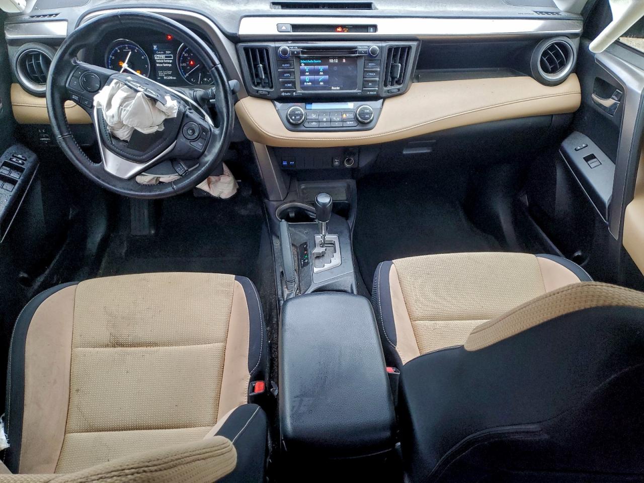 2016 TOYOTA RAV4 XLE photo 8