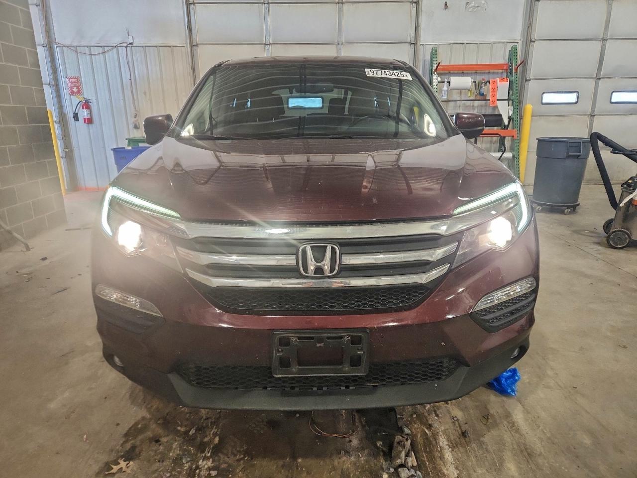 2016 HONDA PILOT EXL photo 5