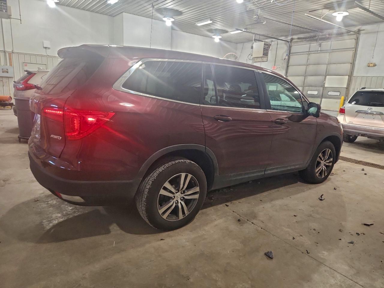 2016 HONDA PILOT EXL photo 3