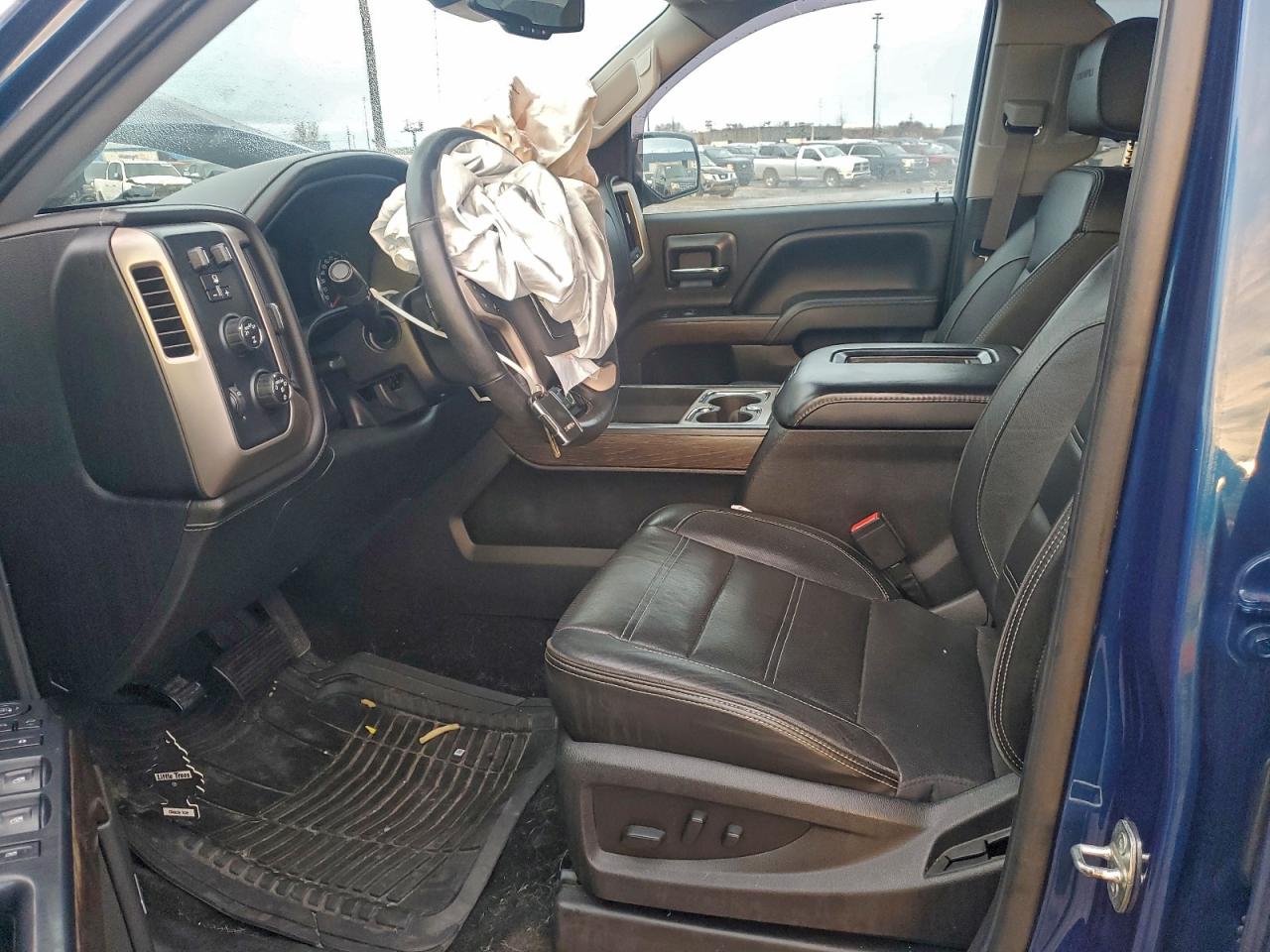 2017 GMC SIERRA K1500 DENALI photo 7