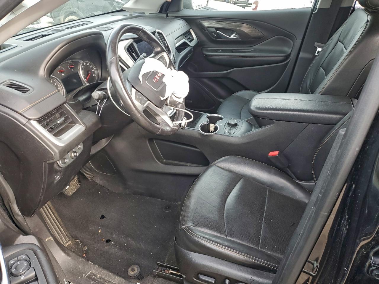 2019 GMC TERRAIN SLT photo 7