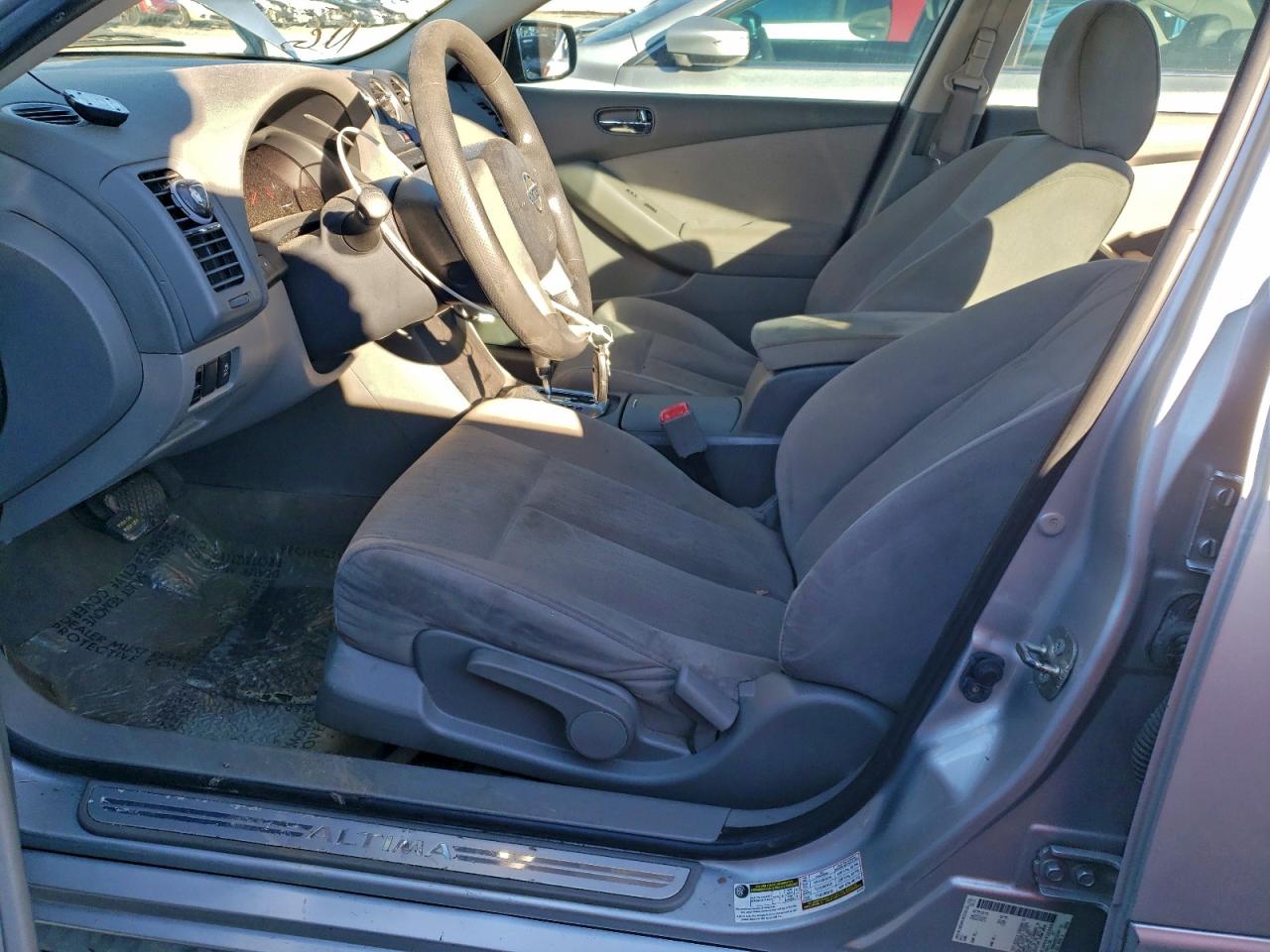 2012 NISSAN ALTIMA BASE photo 7