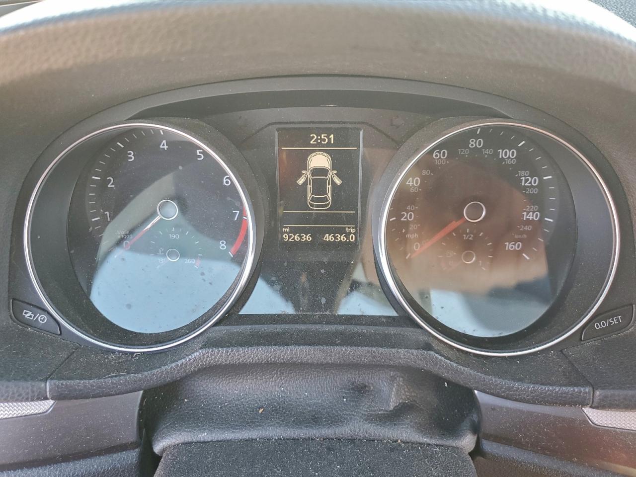 2018 VOLKSWAGEN PASSAT S photo 9