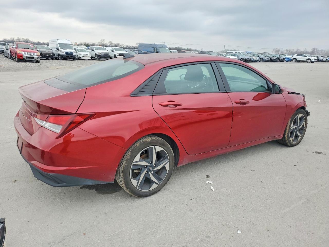 2023 HYUNDAI ELANTRA SEL photo 7