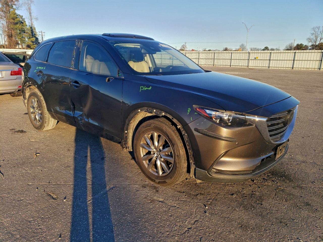 2018 MAZDA CX-9 TOURING photo 4