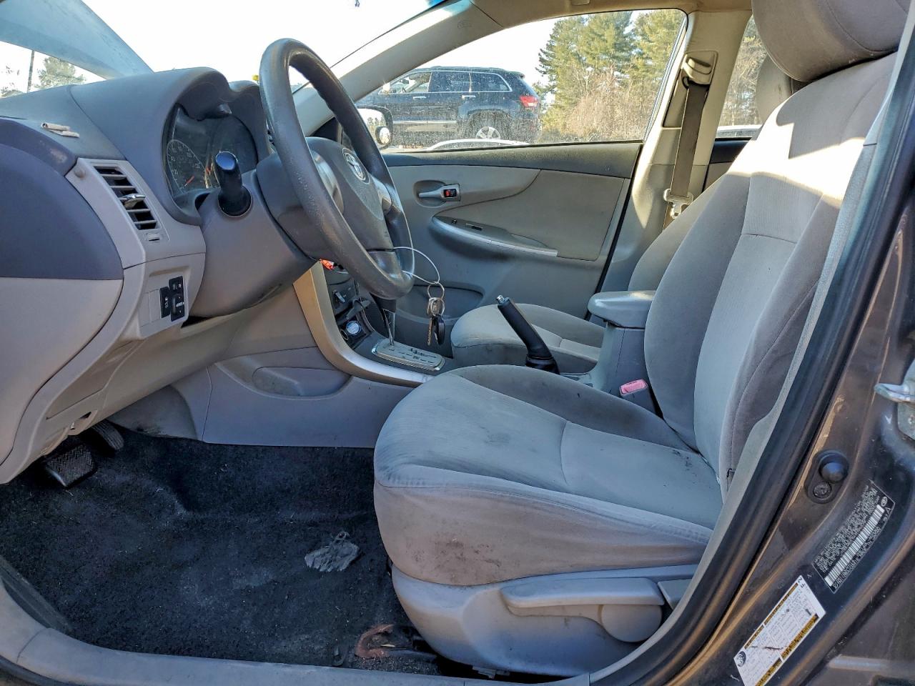 2010 TOYOTA COROLLA BASE photo 7