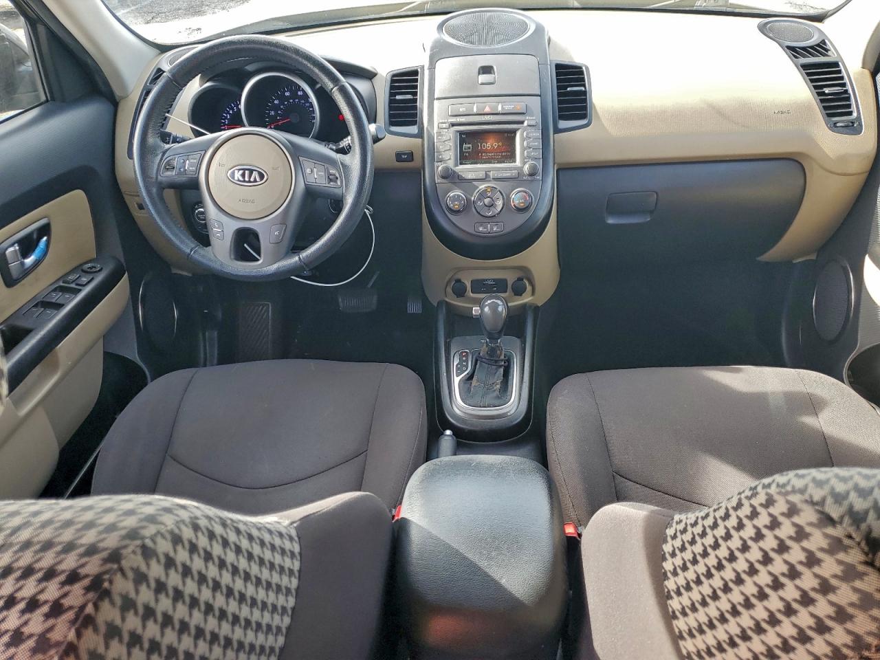 2012 KIA SOUL + photo 15
