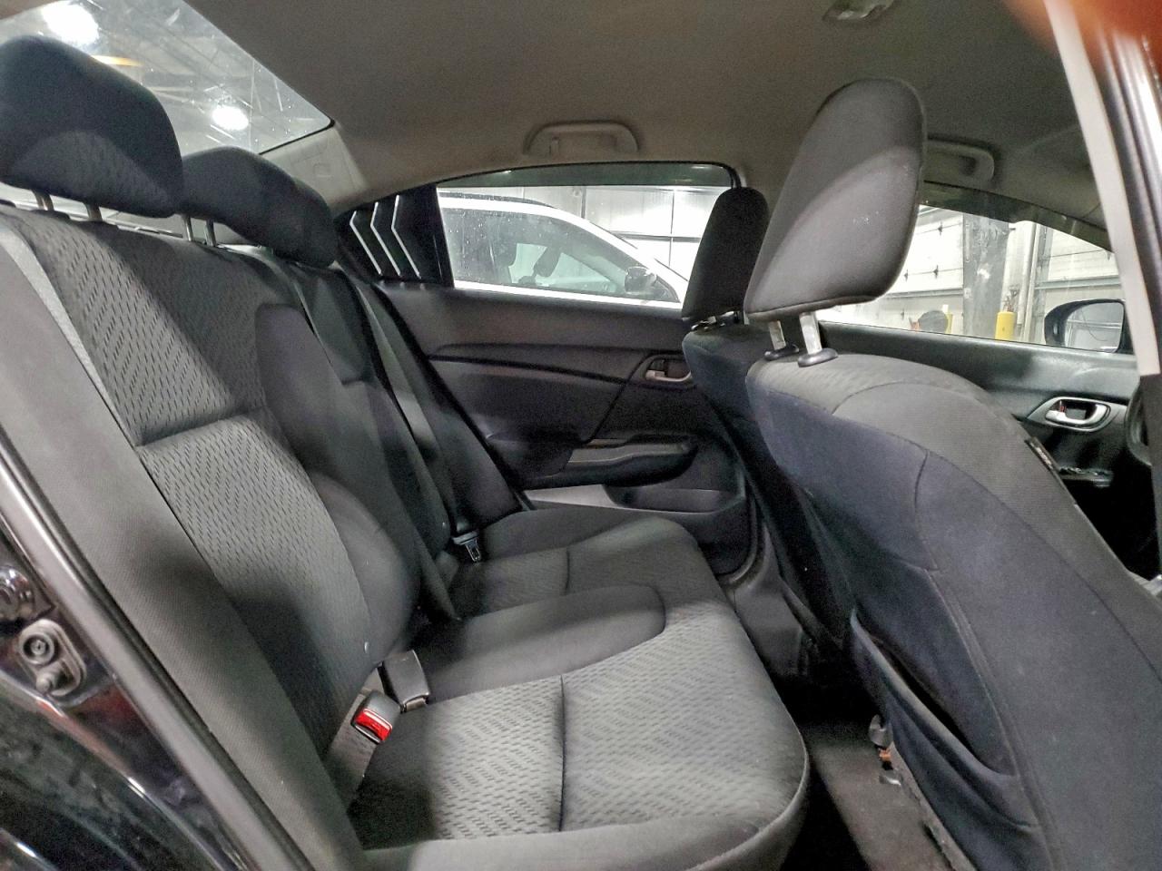 2015 HONDA CIVIC LX photo 28